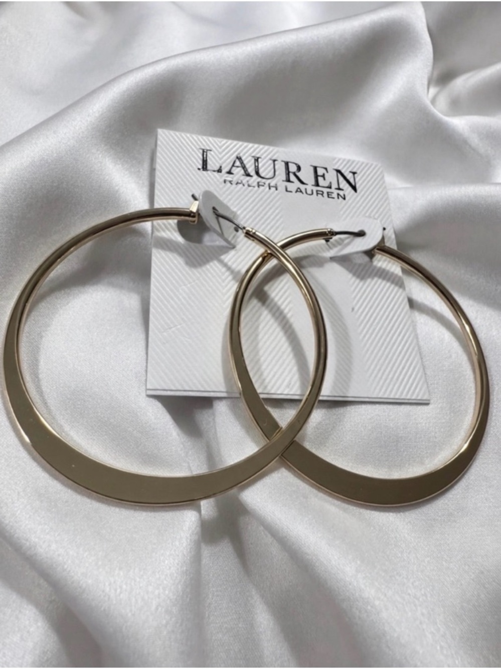 Lauren Ralph Lauren
Medium Thin Hoop Earrings,2”